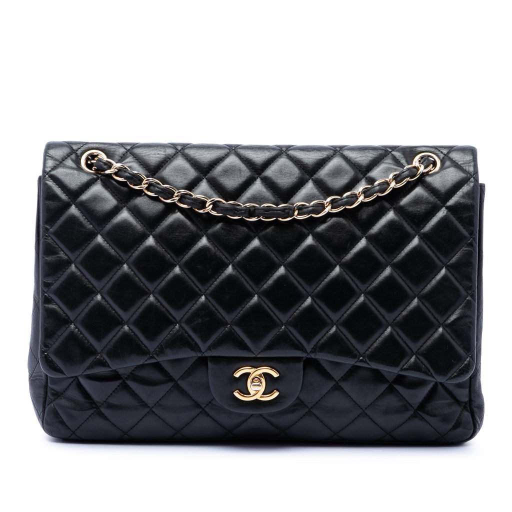 Chanel Maxi Classic Lambskin Single Flap Black Leather Very good condition - Front View