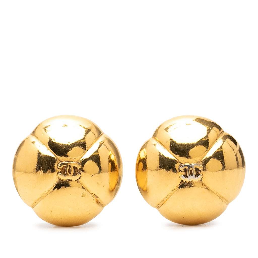 Chanel CC Gold Plated Camelia Dome Clip On Earrings Gold Metal Very good condition - Front View