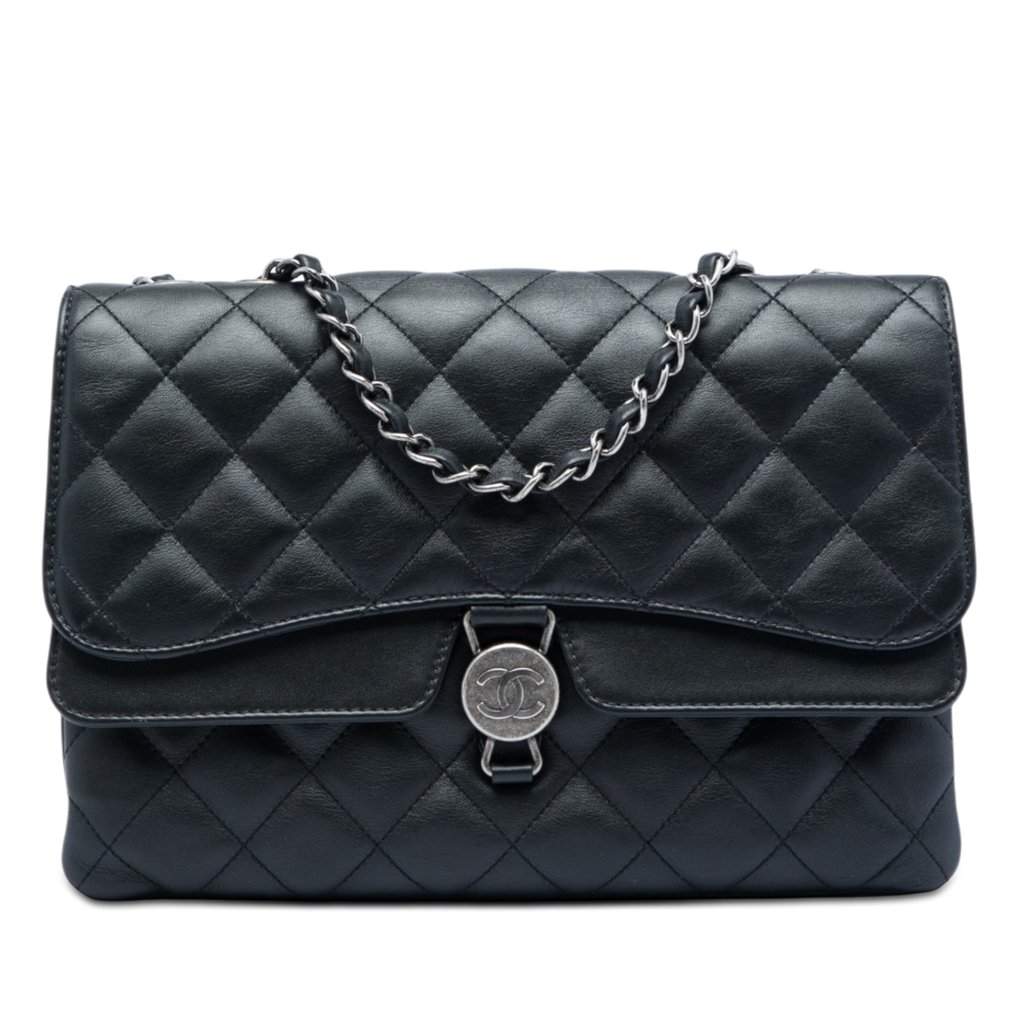 Chanel Quilted Lambskin CC Round Clasp Accordion Flap Black Leather Very good - Front View