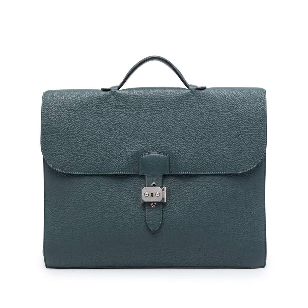 Hermès Togo Verso Sac a Depeches 38 Blue Leather Very good condition - Front View