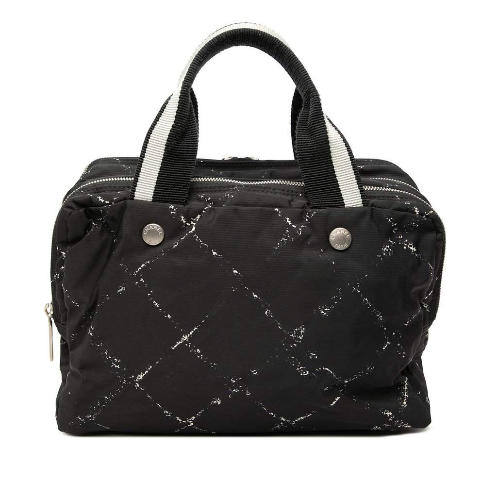 Chanel Old Travel Line Nylon Handbag Black Very good - Front View