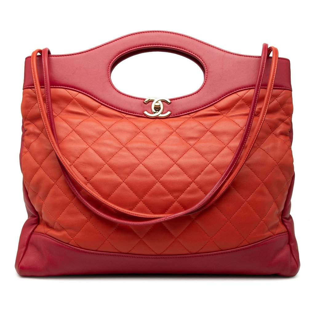 Chanel Large Quilted Lambskin 31 Shopping Bag Orange Leather Very good condition - Front View