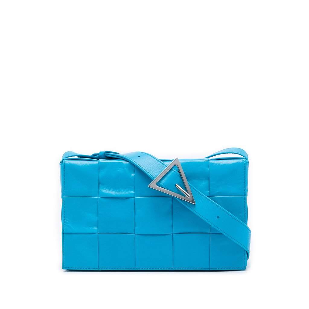 Bottega Veneta Paper Calfskin Intrecciato Cassette Crossbody Blue Leather Very good - Front View