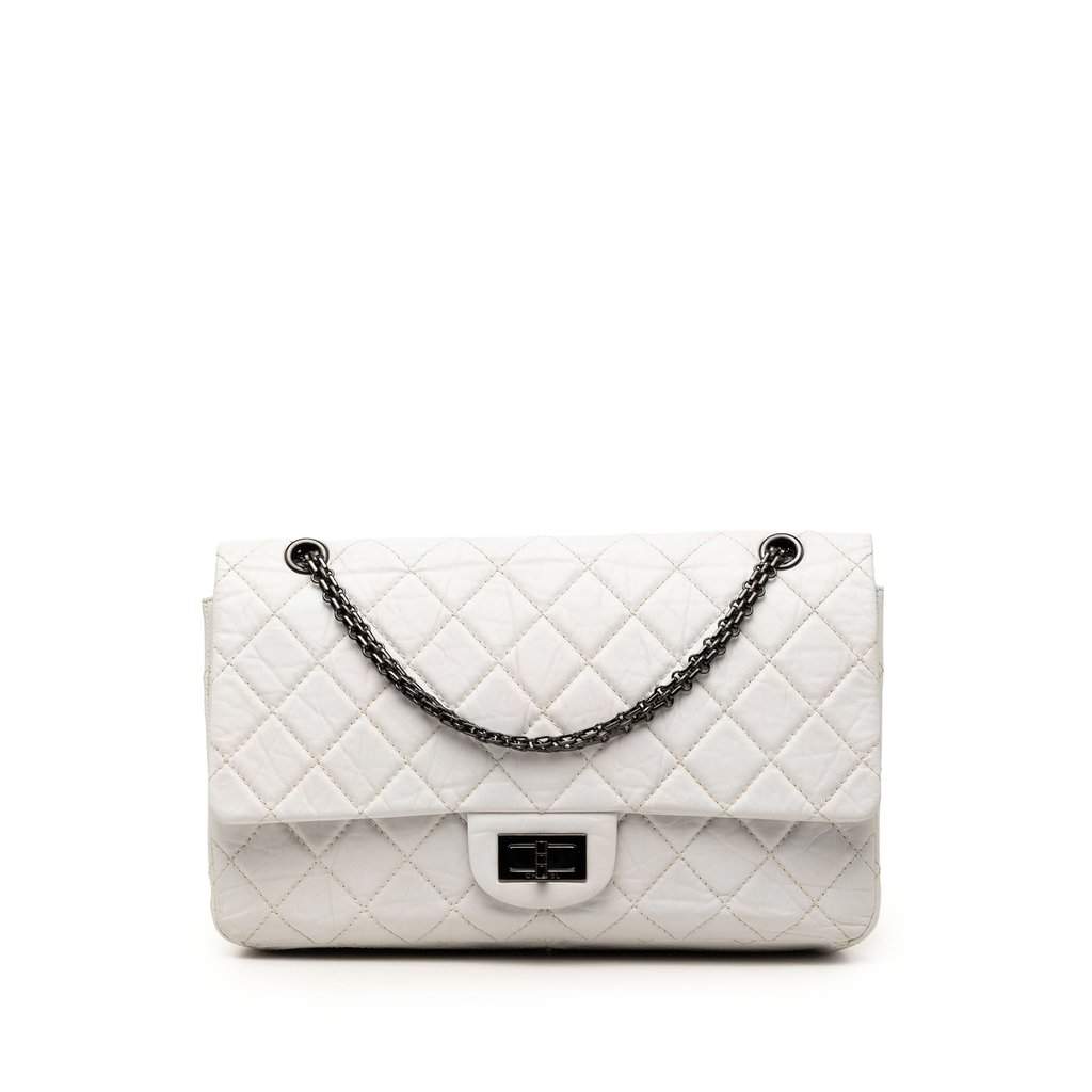 Chanel Quilted Aged Calfskin Reissue 2.55 Double Flap 227 White Leather Good condition - Front View
