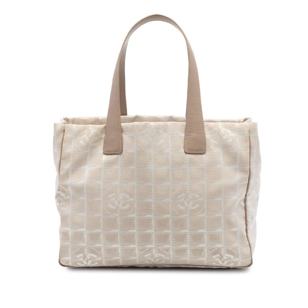 Chanel New Travel Line Nylon Tote Beige Very good condition - Front View