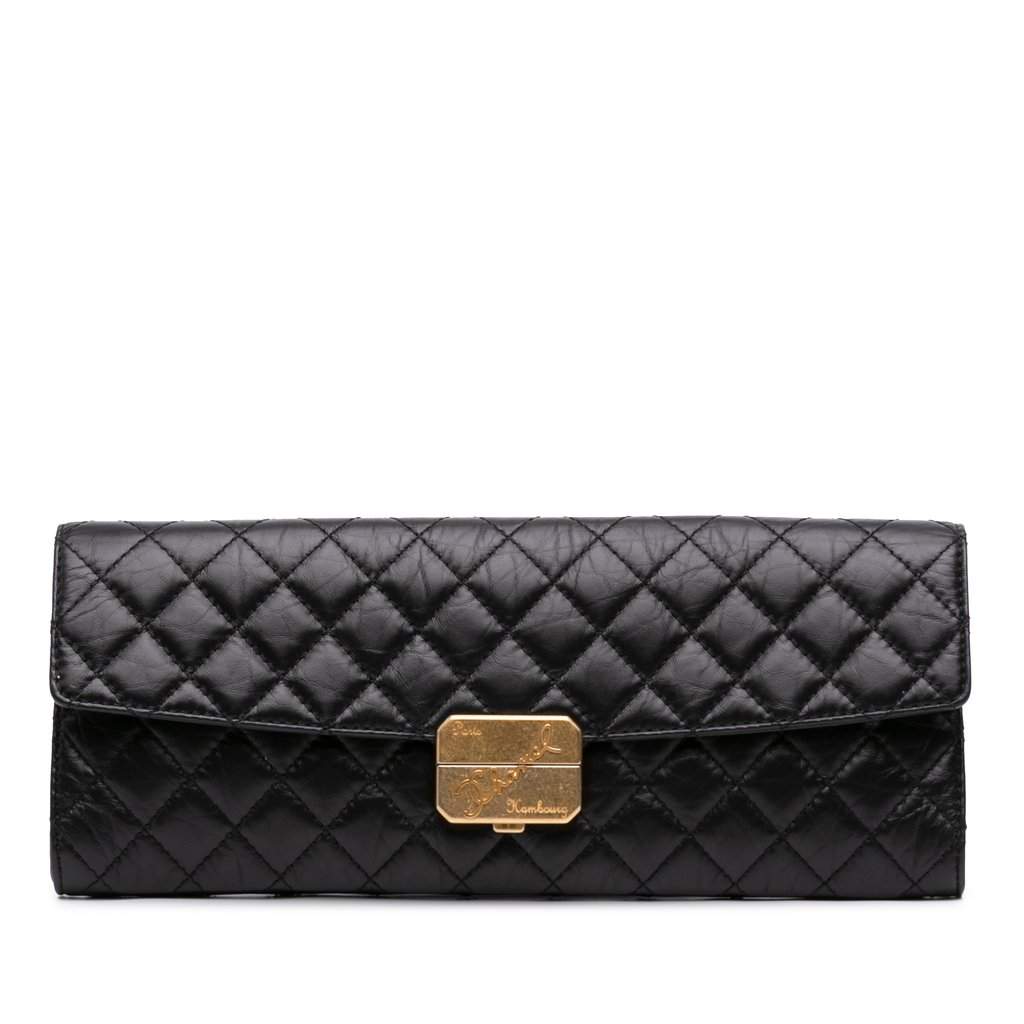 Chanel Paris Hamburg Quilted Aged Calfskin Clutch Black Leather Very good condition - Front View