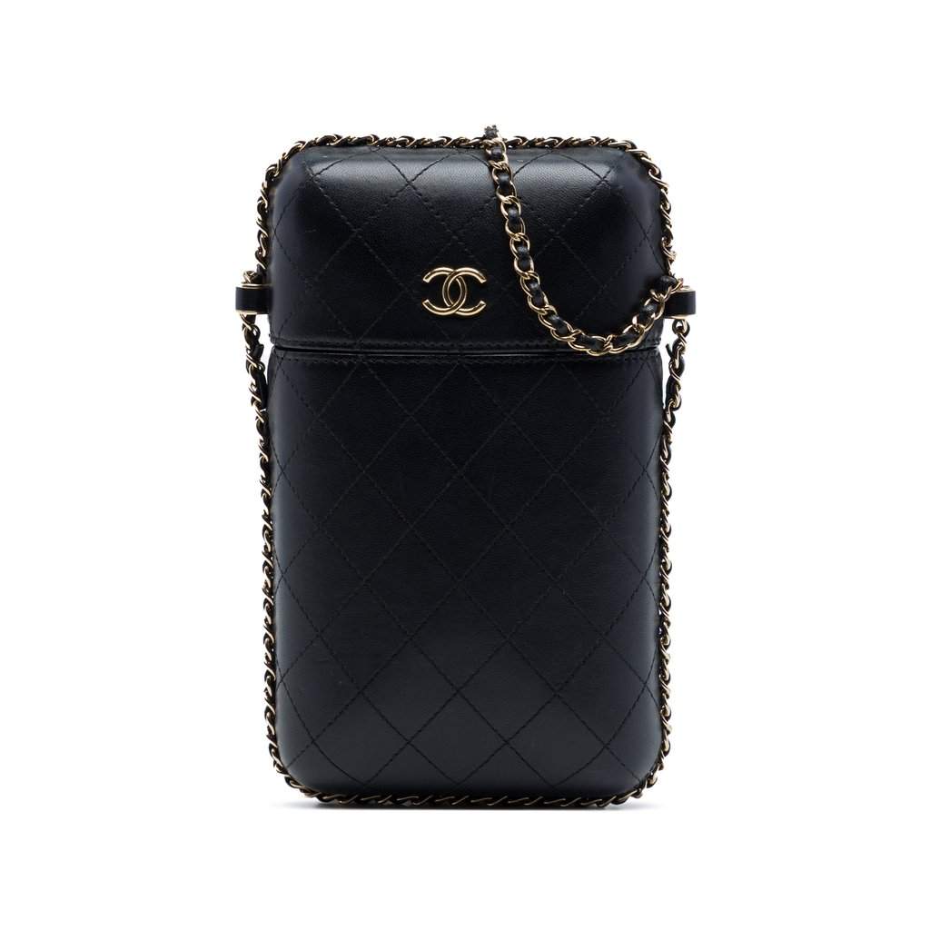 Chanel CC Quilted Lambskin Chain Around Phone Holder Black Leather Very good condition - Front View