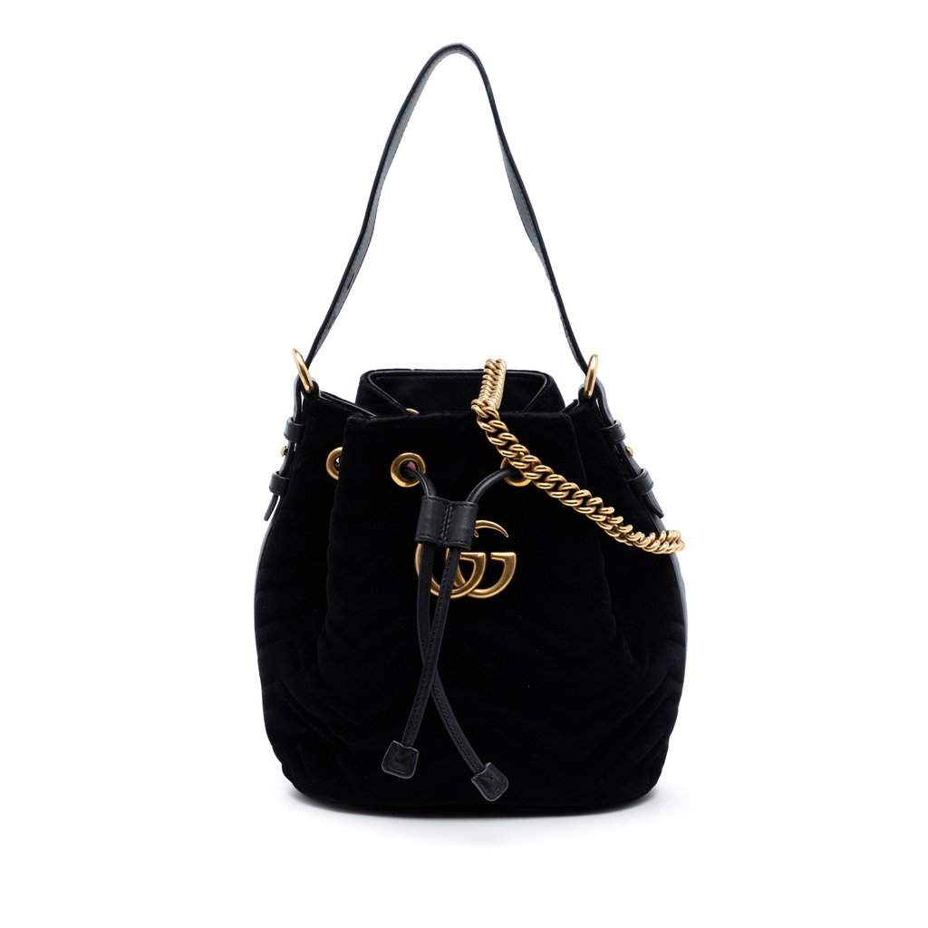 Gucci GG Marmont 2.0 Matelasse Velvet Bucket Bag Black Very good condition - Front View