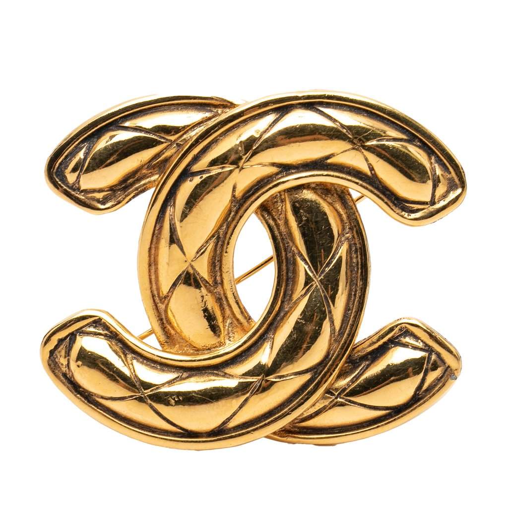 Chanel CC Gold Plated Quilted Brooch Gold Metal Very good condition - Front View