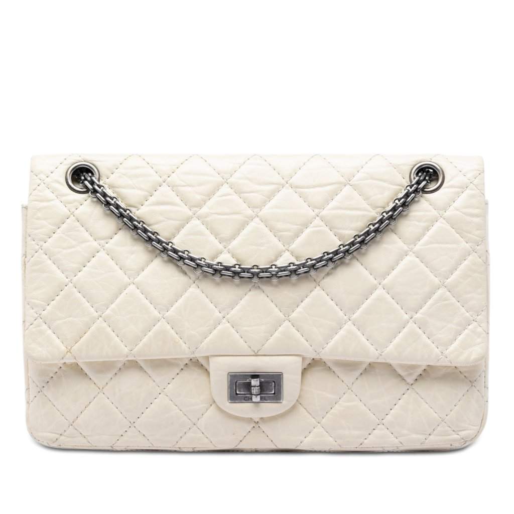 Chanel Quilted Aged Calfskin Reissue 2.55 Double Flap 226 White Leather Very good condition - Front View