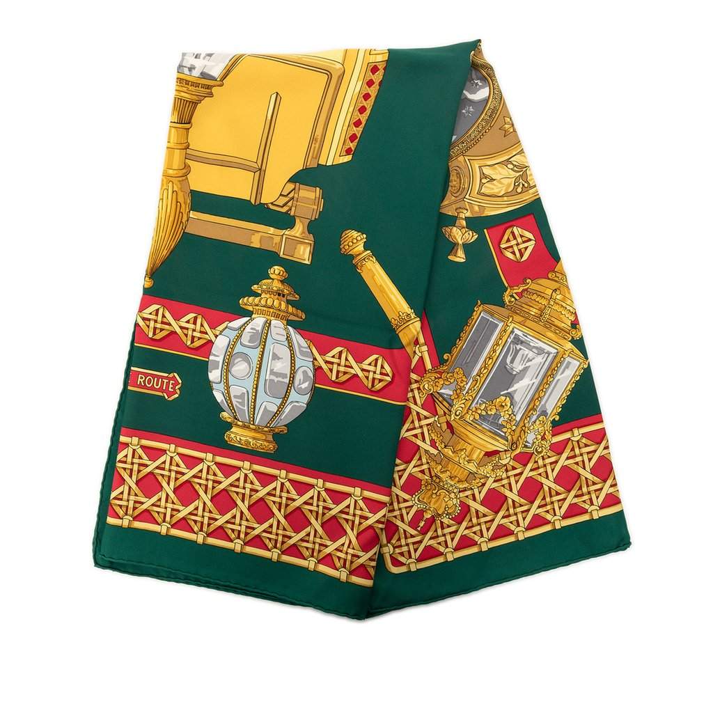 Hermès Feux de Route Silk Scarf 90 Green Very good condition - Front View