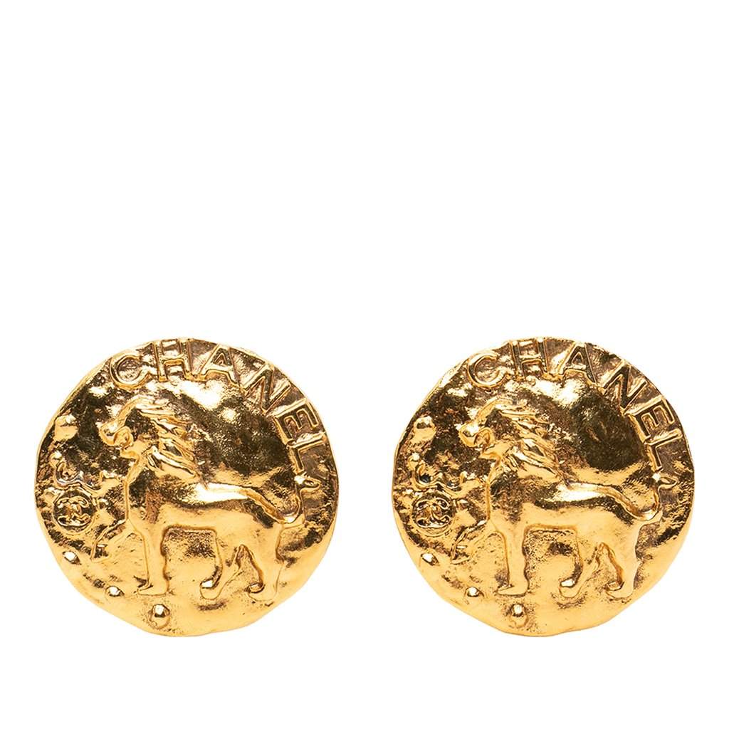 Chanel CC Gold Plated Lion Round Clip On Earrings Gold Metal Very good condition - Front View
