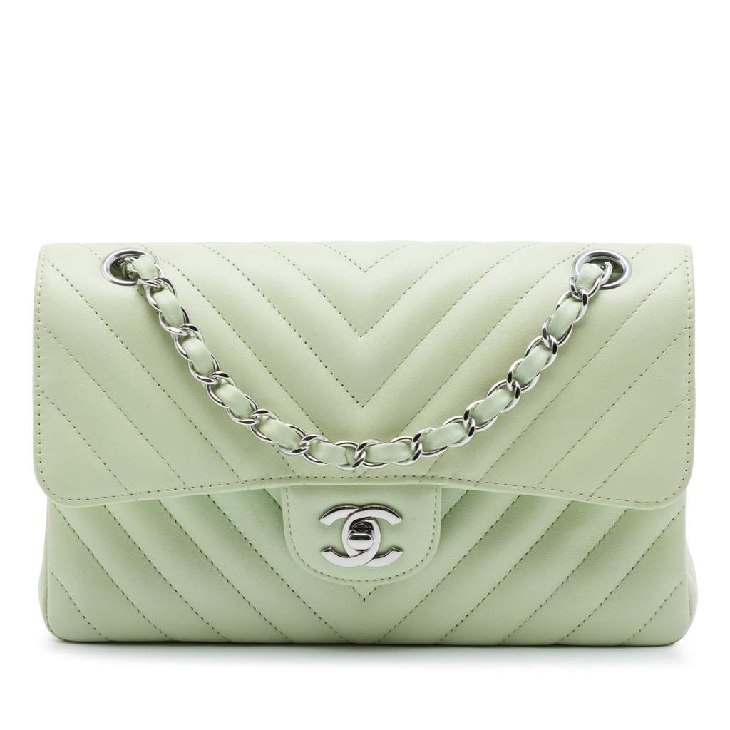 Chanel Small Classic Chevron Lambskin Double Flap Green Leather Very good - Front View