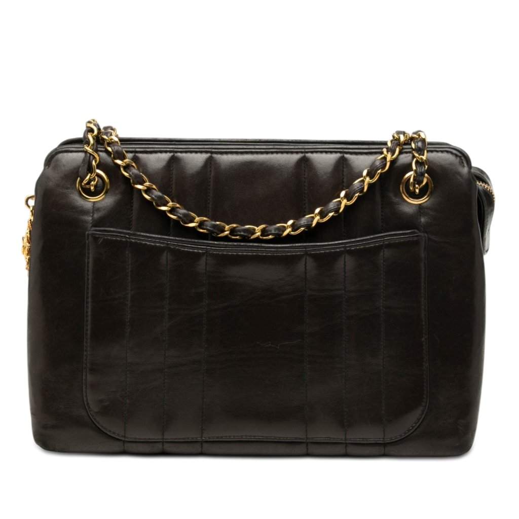 Chanel CC Vertical Quilt Lambskin Medallion Shoulder Bag Black Leather Very good condition - Front View