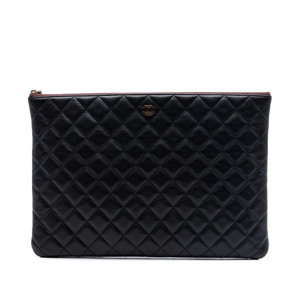 Chanel Large Quilted Caviar O Case Clutch Black Leather Very good condition - Front View