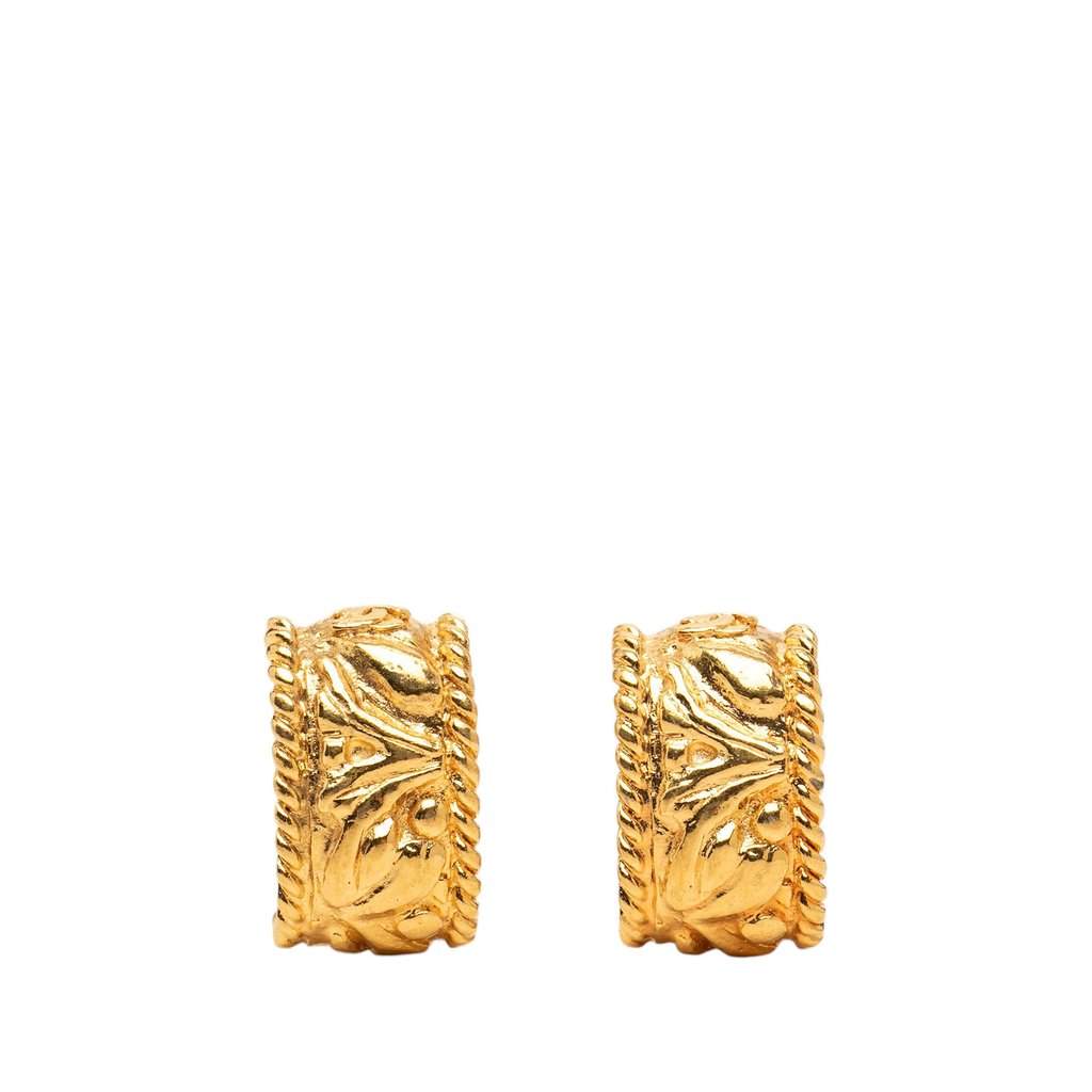 Chanel CC Gold Plated Half Hoop Clip On Earrings Gold Metal Very good condition - Front View