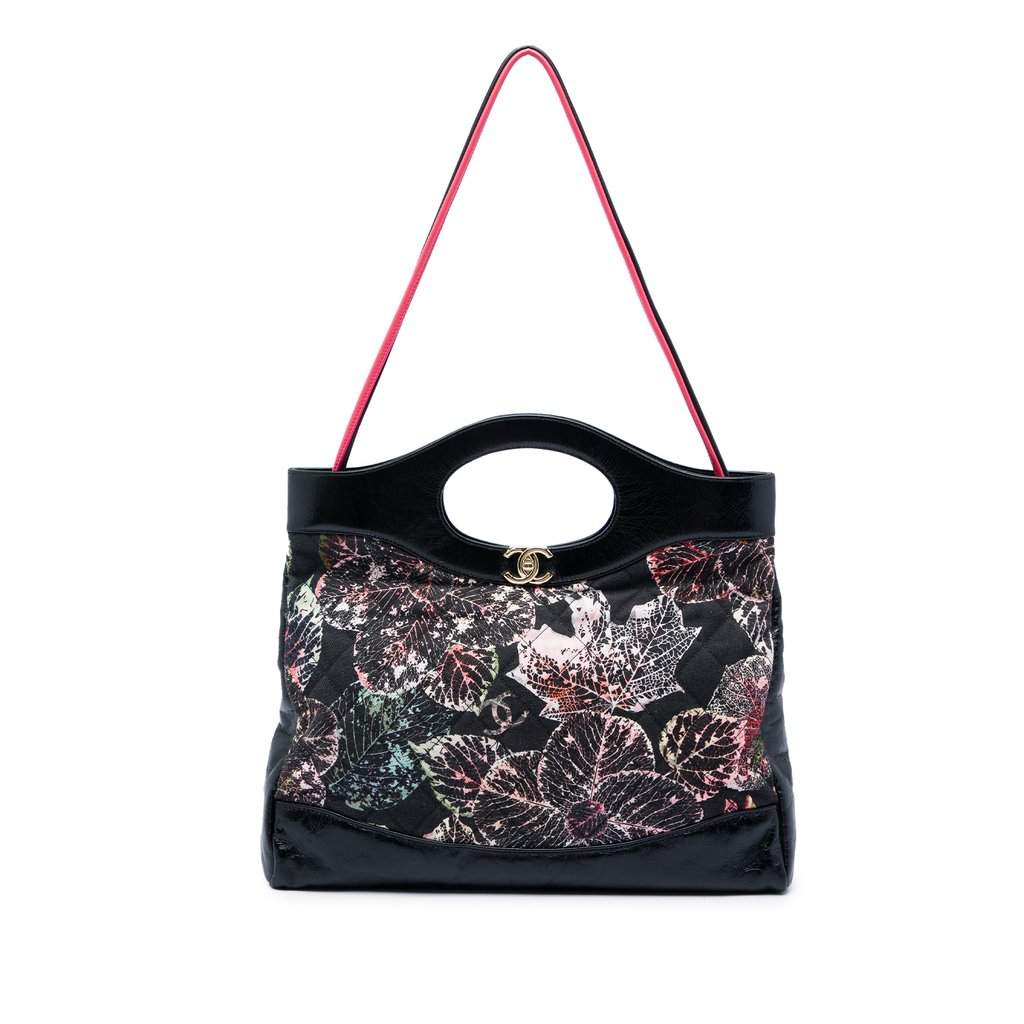 Chanel Large Printed Canvas and Glazed Calfskin 31 Shopping Bag Black Very good - Front View