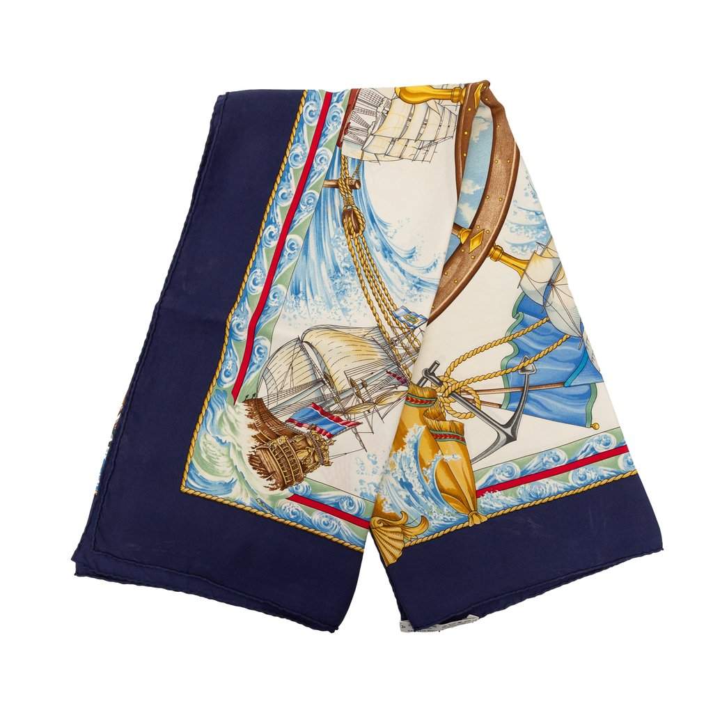 Hermès Vive le Vent Silk Scarf 90 White Very good condition - Front View