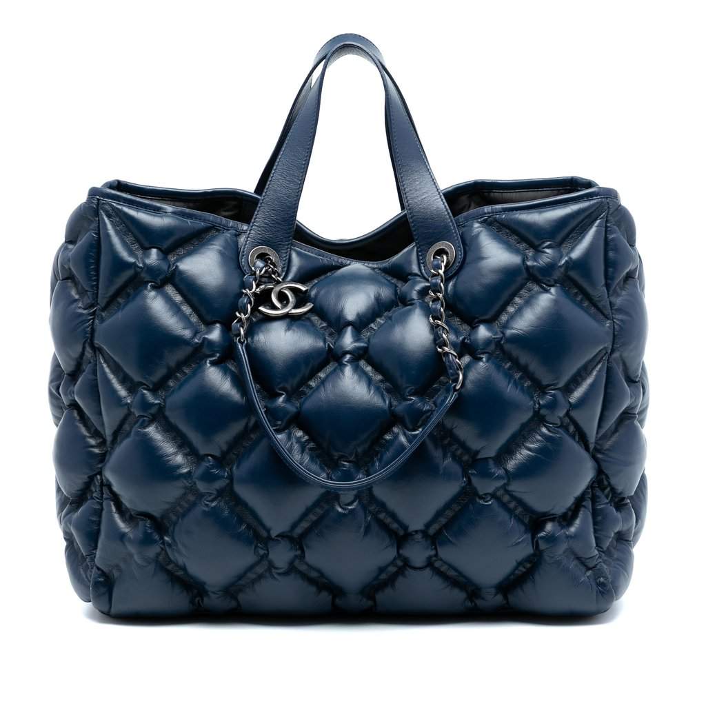 Chanel Large Quilted Leather Chesterfield Shopping Tote Blue Leather Very good condition - Front View