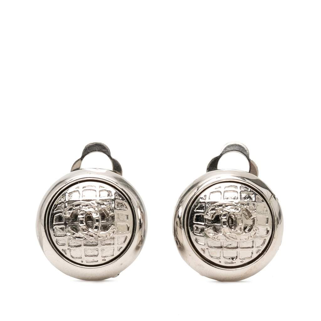 Chanel CC Brass Round Clip On Earrings Silver Metal Very good - Front View