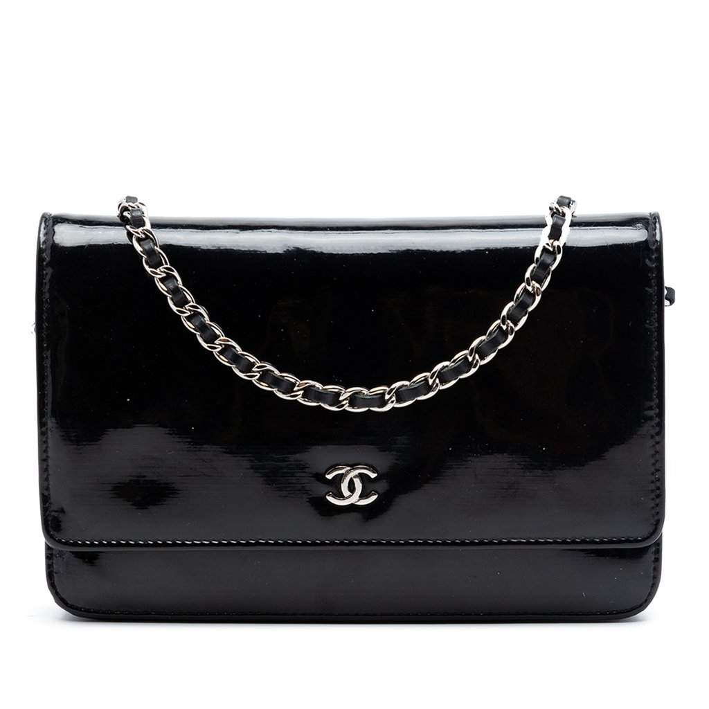Chanel CC Patent Wallet On Chain Black Leather Very good condition - Front View