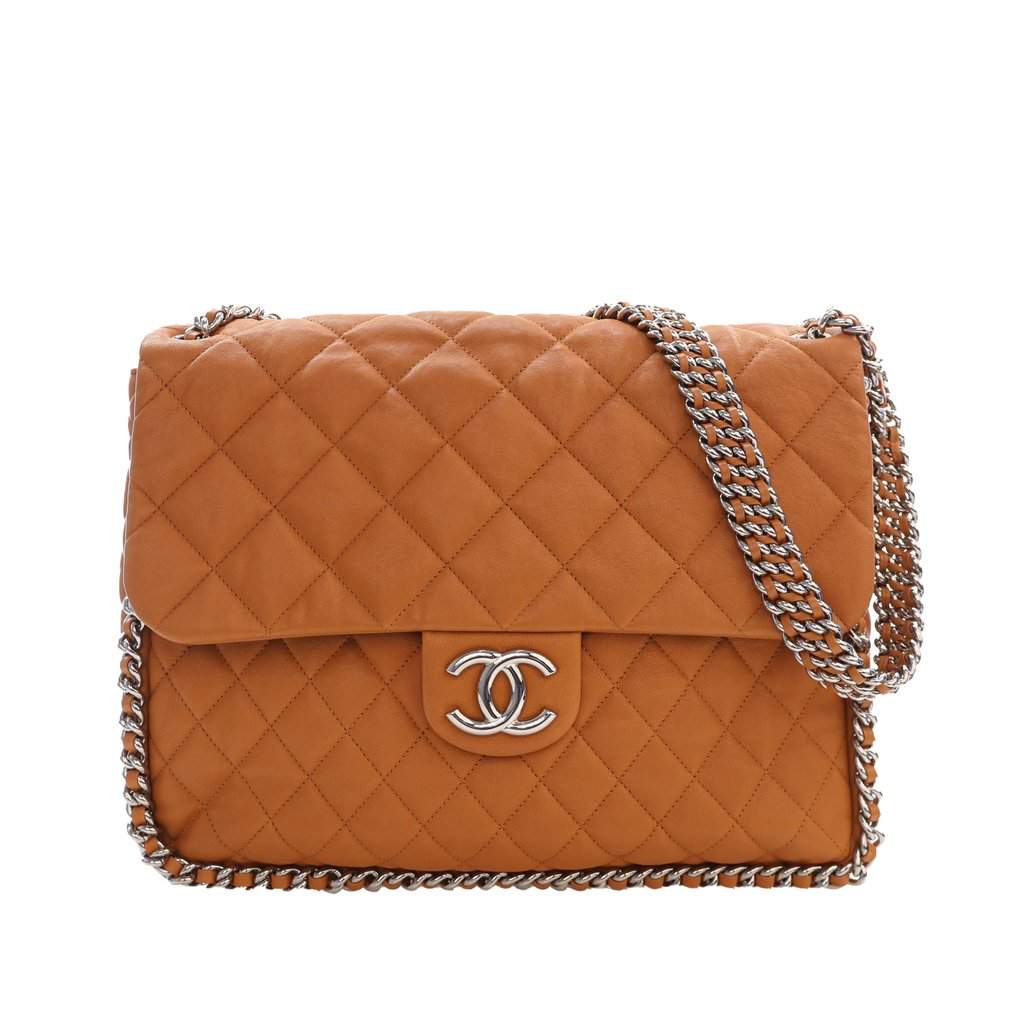 Chanel Maxi Quilted Washed Lambskin Chain Around Flap Brown Leather Very good condition - Front View