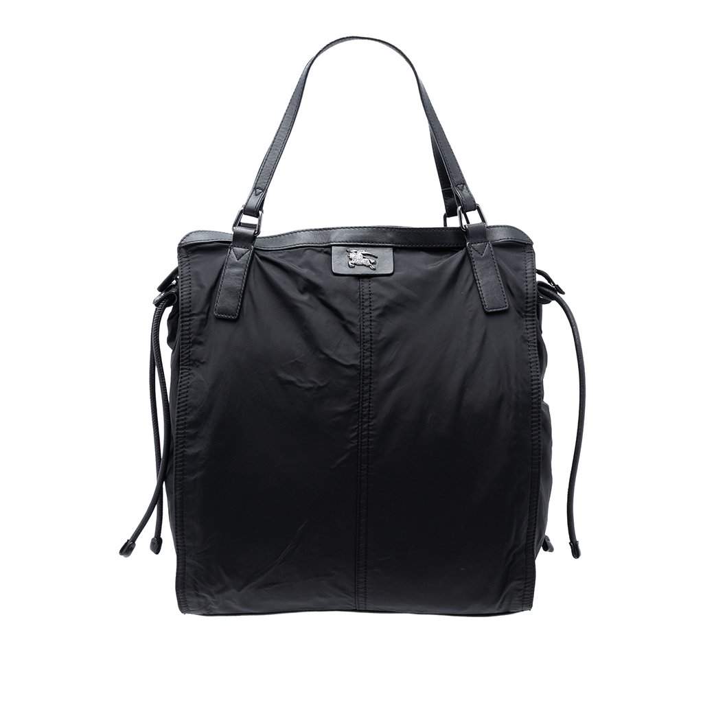 Burberry Nylon Packable Buckleigh Tote Black Very good condition - Front View