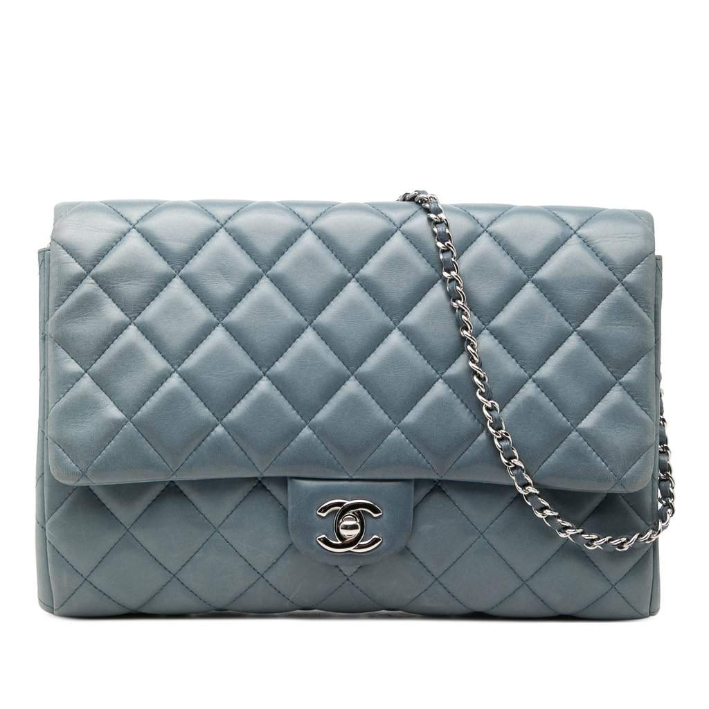 Chanel CC Quilted Lambskin Flap Clutch with Chain Blue Leather Very good - Front View