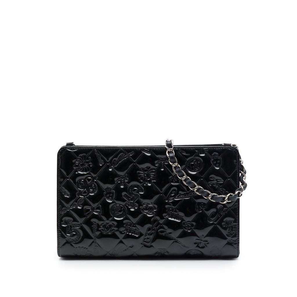 Chanel Quilted Patent Embossed Lucky Symbols Pochette Black Leather Very good - Front View