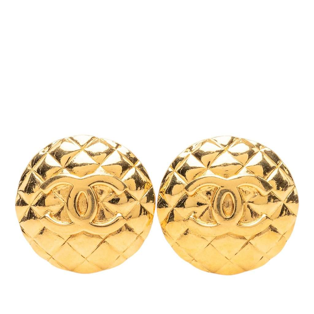 Chanel CC Quilted Gold Plated Round Clip On Earrings Gold Metal Very good - Front View
