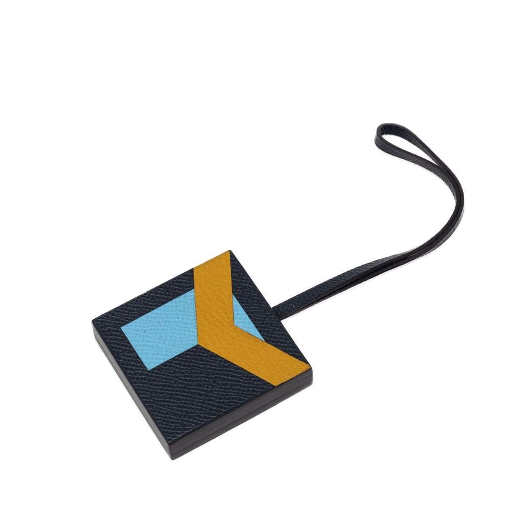 Hermès Epsom Calfskin Y Lettre Au Carre Bag Charm Blue Leather Very good condition - Front View