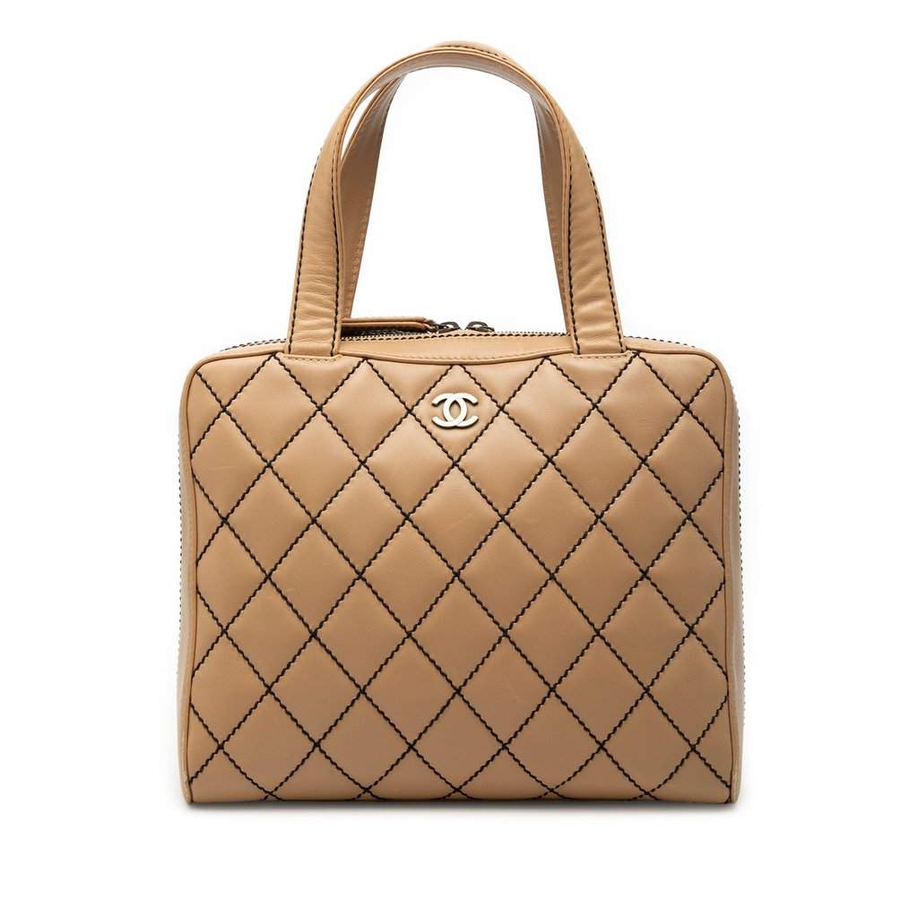 Chanel CC Lambskin Wild Stitch Handbag Beige Leather Very good - Front View