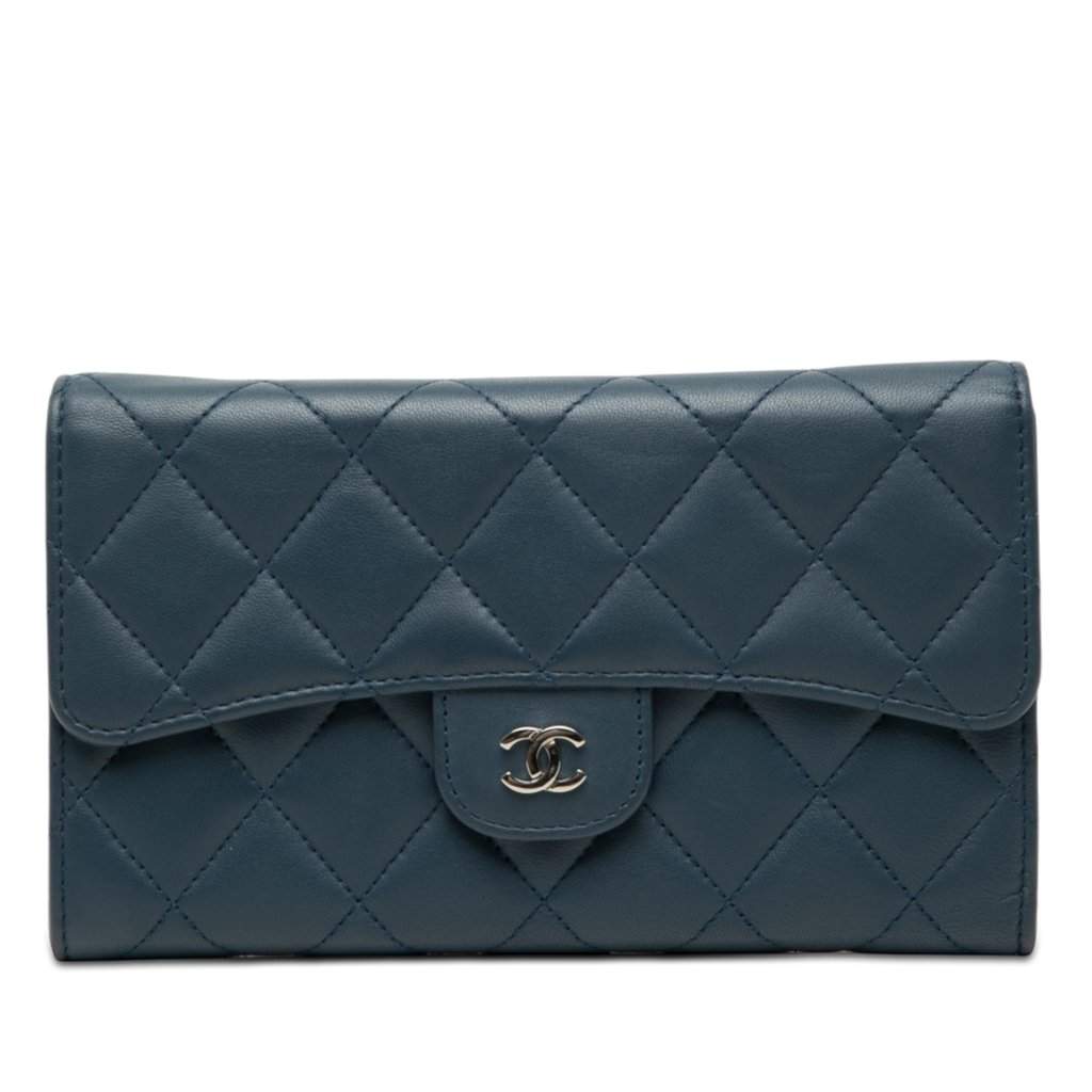 Chanel CC Quilted Lambskin Classic Flap Wallet Blue Leather Very good - Front View