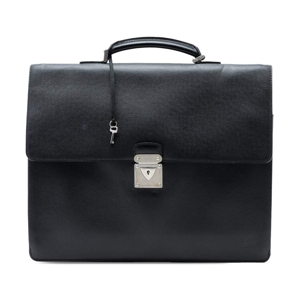 Louis Vuitton Taiga Laguito Black Leather Very good condition - Front View