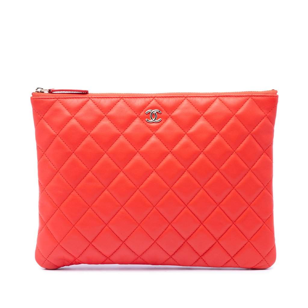 Chanel Medium Quilted Lambskin O Case Clutch Orange Leather Very good - Front View