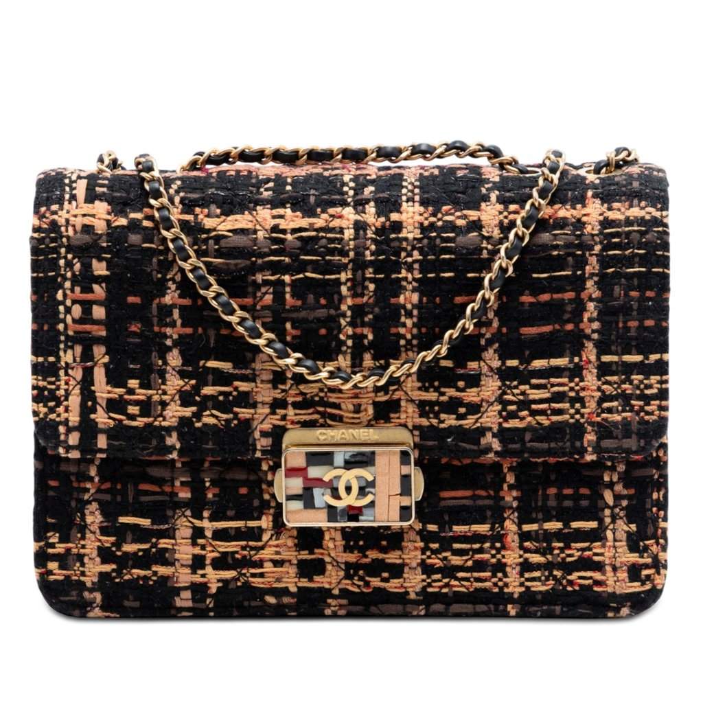 Chanel Medium Quilted Tweed Beauty Lock Flap Black Very good condition - Front View