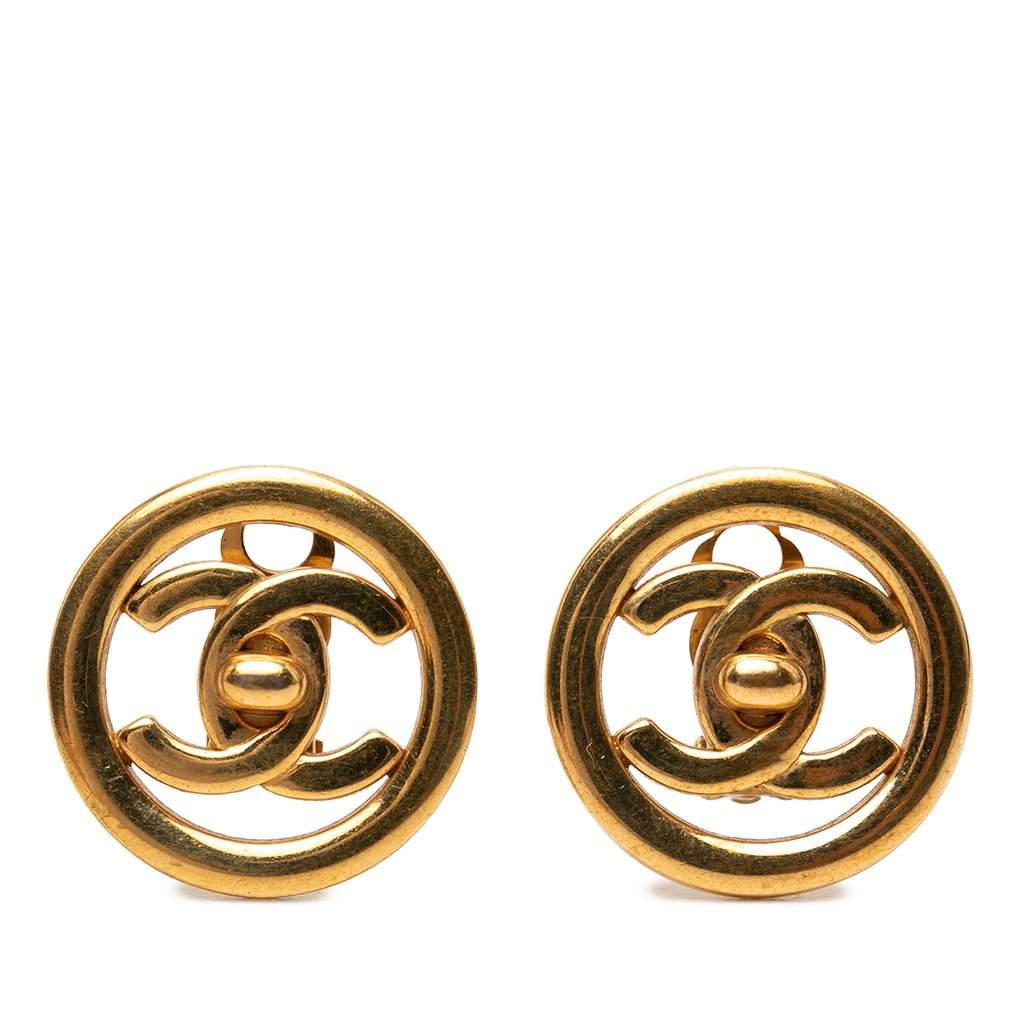 Chanel CC Gold Plated Turn Lock Round Clip On Earrings Gold Metal Very good condition - Front View