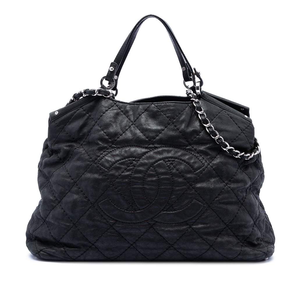 Chanel Large CC Quilted Iridescent Calfskin Sea Hit Tote Black Leather Very good condition - Front View
