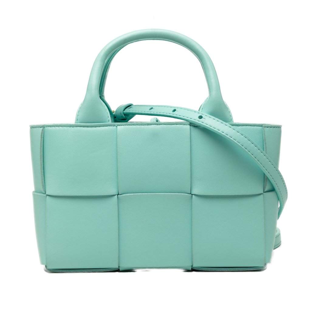 Bottega Veneta Candy Nappa Maxi Intrecciato Arco Tote Blue Leather Very good - Front View