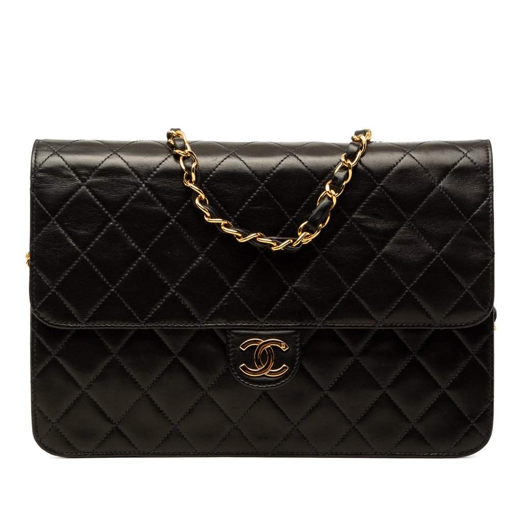 Chanel Medium CC Quilted Lambskin Single Flap Black Leather Very good - Front View