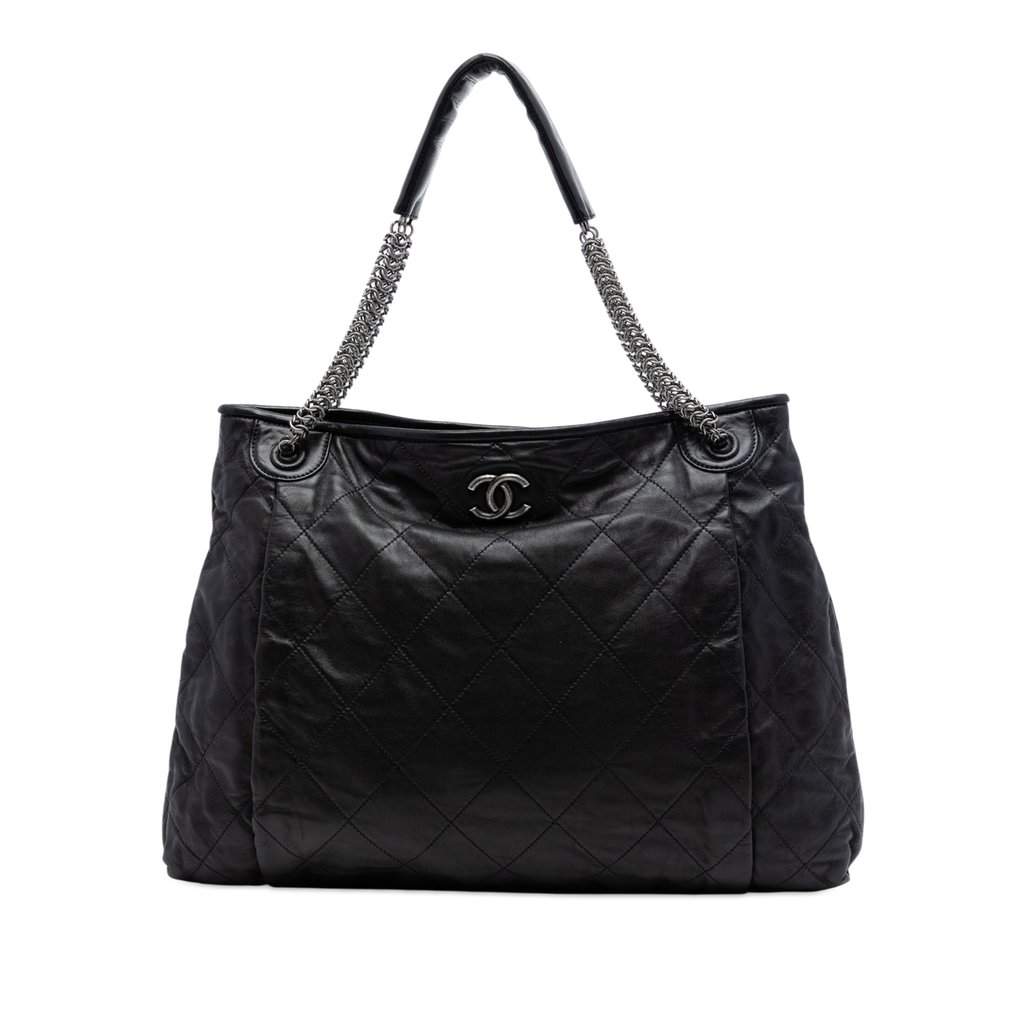 Chanel CC Quilted Lambskin Chain Shopping Tote Black Leather Very good condition - Front View