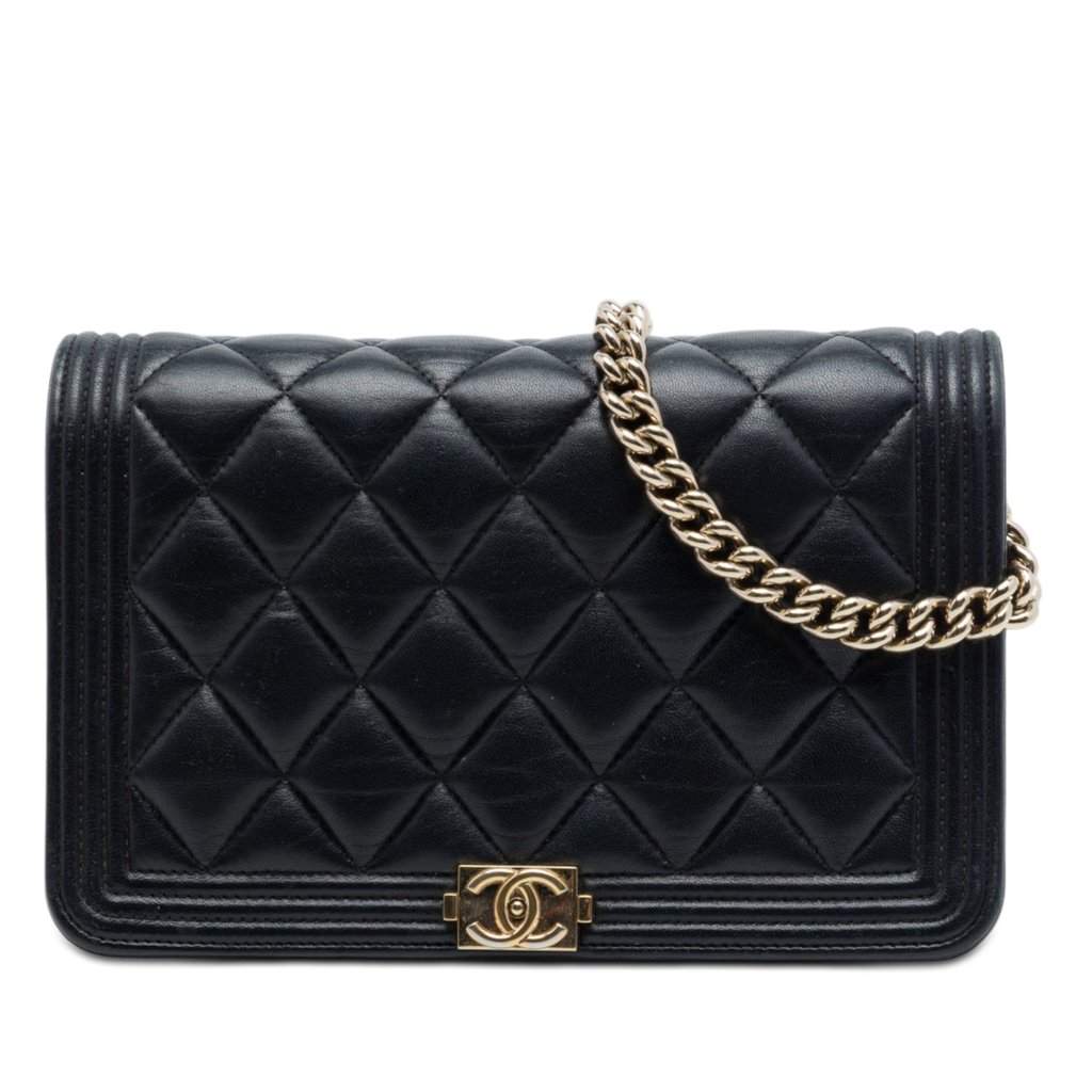 Chanel Quilted Lambskin Boy Wallet On Chain Black Leather Very good condition - Front View