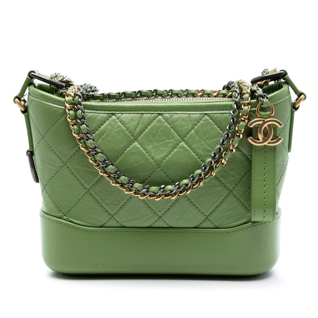 Chanel Small Quilted Aged Calfskin Gabrielle Hobo Green Leather Very good condition - Front View
