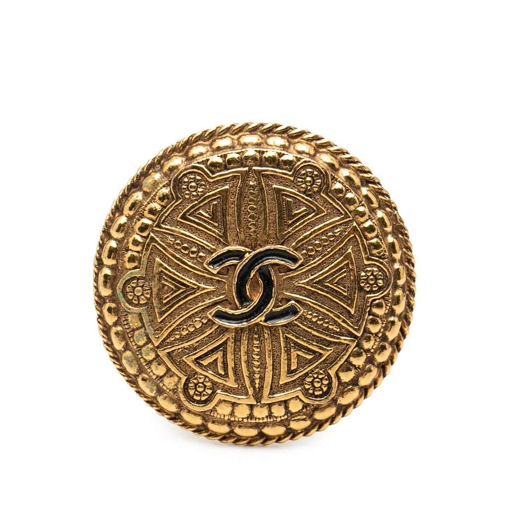 Chanel CC Gold Plated Round Brooch Gold Metal Very good condition - Front View