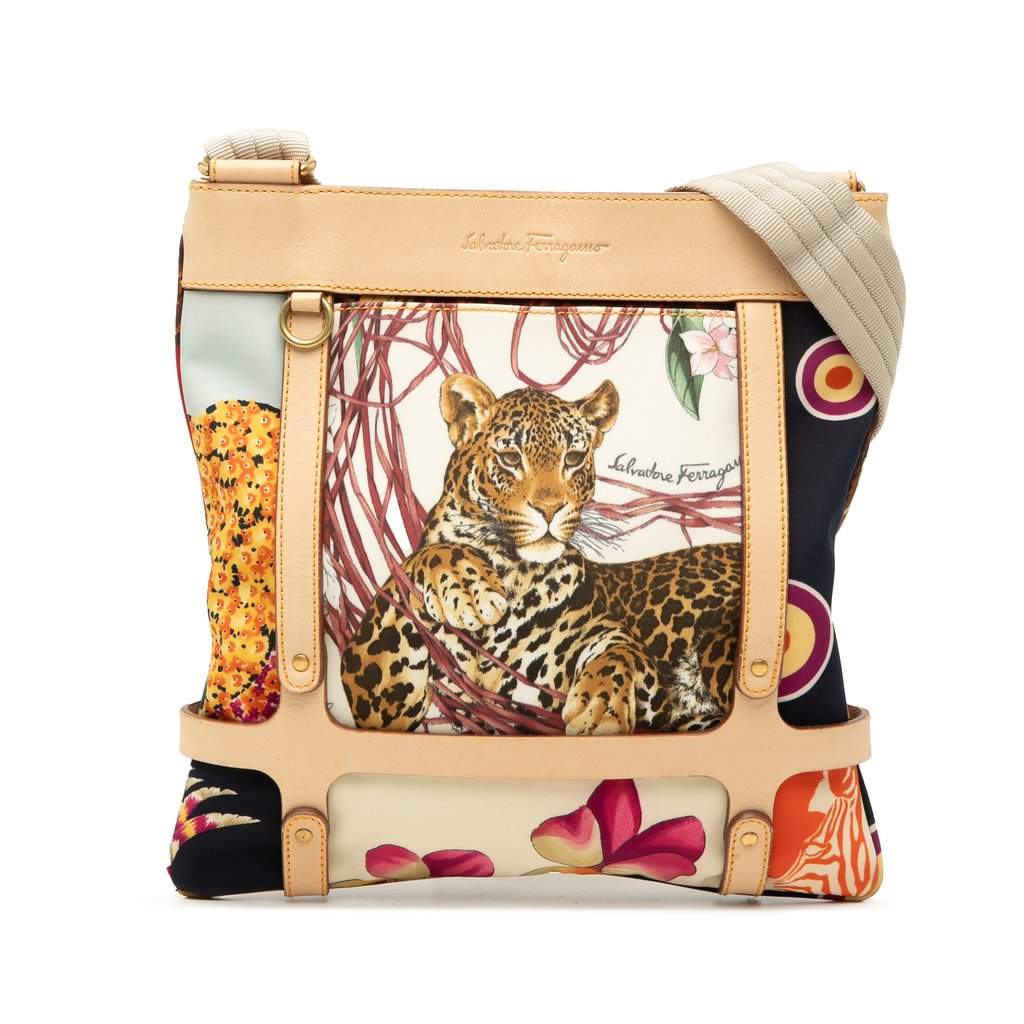 Ferragamo Nylon Jungle Safari Crossbody Beige Very good condition - Front View