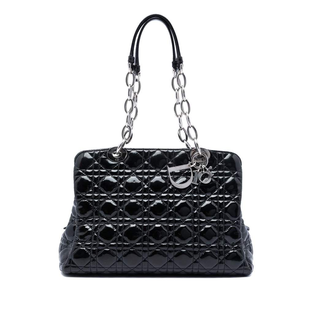 Dior Medium Patent Cannage Lady Dior Soft Shopping Tote Black Leather Very good condition - Front View