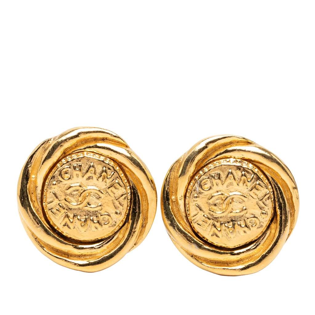 Chanel CC Gold Plated Round Clip On Earrings Gold Metal Very good condition - Front View