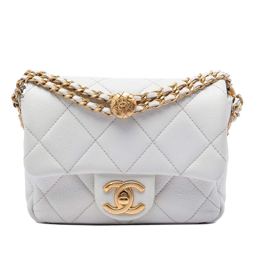 Chanel Mini Quilted Caviar Twist Your Buttons Flap White Leather Very good condition - Front View