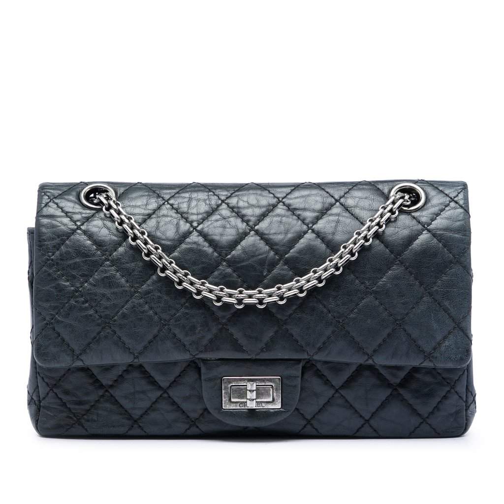 Chanel Quilted Aged Calfskin Reissue 2.55 Double Flap 225 Black Leather Very good condition - Front View