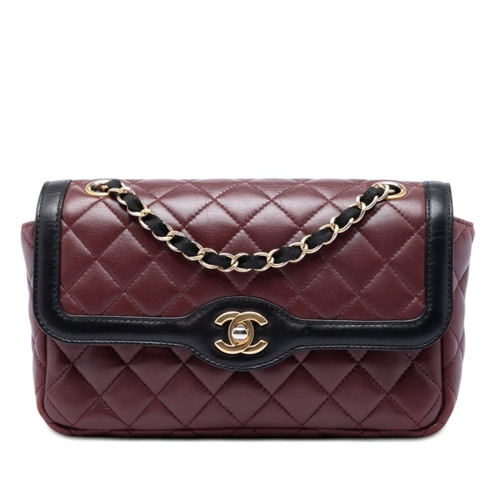 Chanel Small Quilted Lambskin Two Tone Day Flap Red Leather Very good condition - Front View